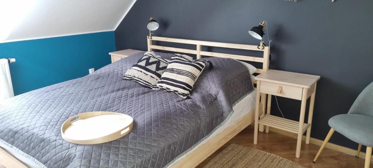 Apartament W Centrum - Nasze Poddasze Ustrzyki Dolne Bagian luar foto