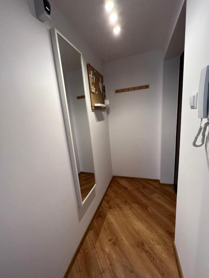 Apartament W Centrum - Nasze Poddasze Ustrzyki Dolne Bagian luar foto